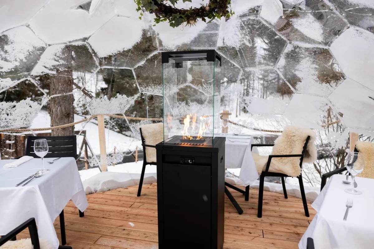 Skvělé 4chodové zážitkové menu v unikátním iglú malebné restaurace Končina v Harrachově - foto 05