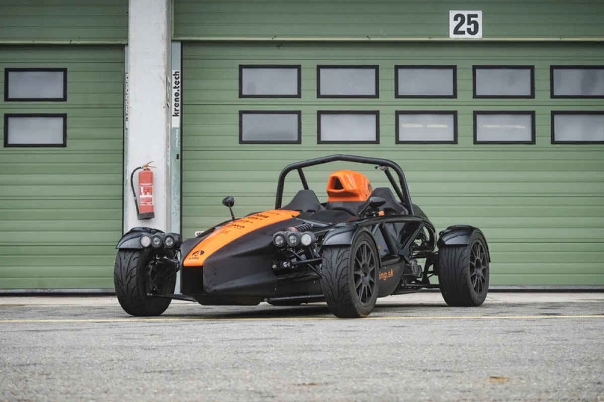 Spolujízda v Ariel Atom 4 na Masarykově okruhu - foto 06