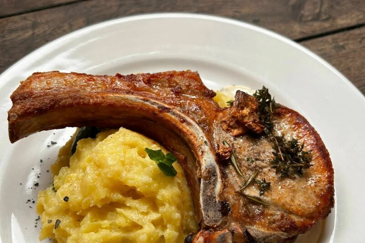Steak menu s ochutnávkou piv na Lodi Pivovar, Praha - foto 09