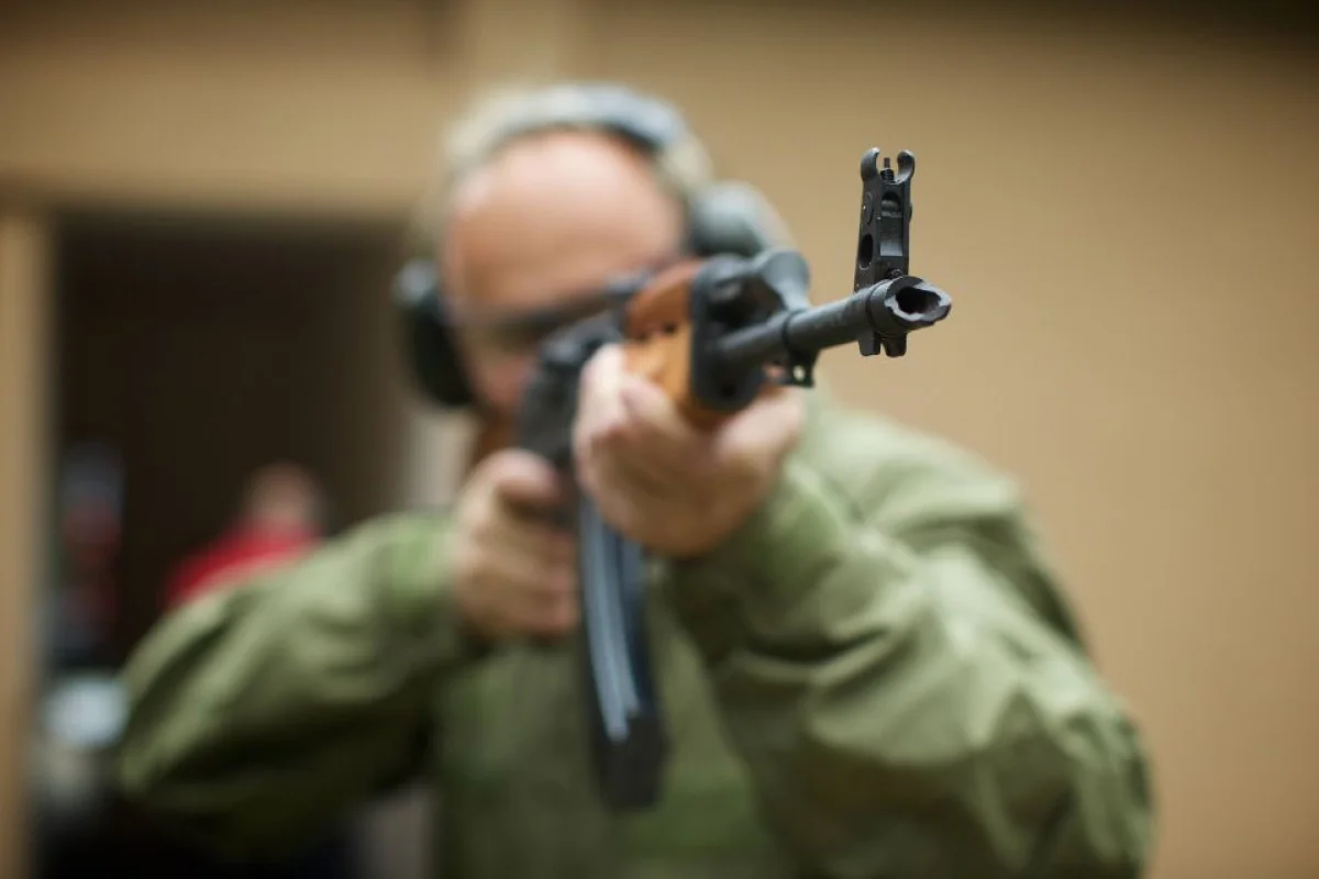 Střelba ze samopalu Kalašnikov AK47 - foto 04