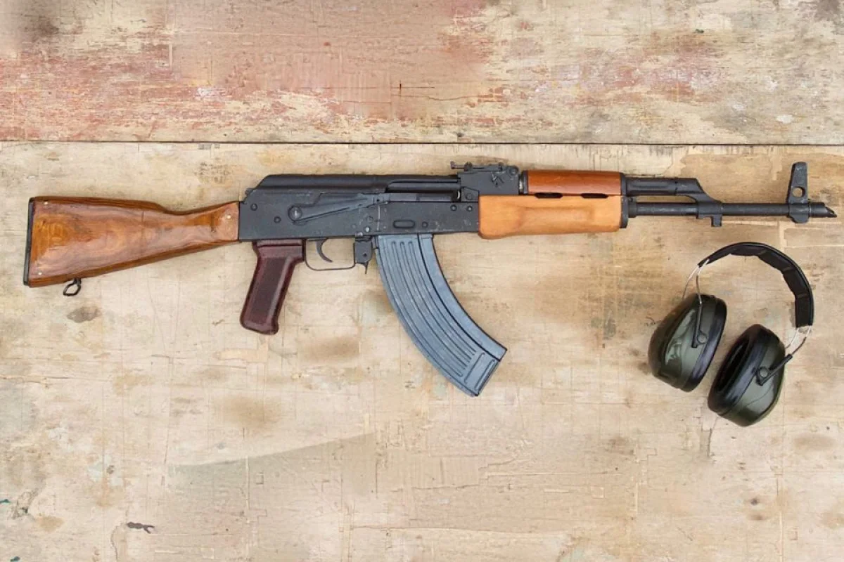 Střelba ze samopalu Kalašnikov AK47 - foto 05
