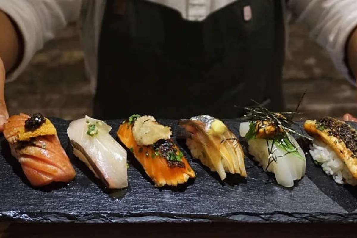 Sushi bar Made in Japan - 5chodové degustační menu Royal pro 2 osoby - foto 05