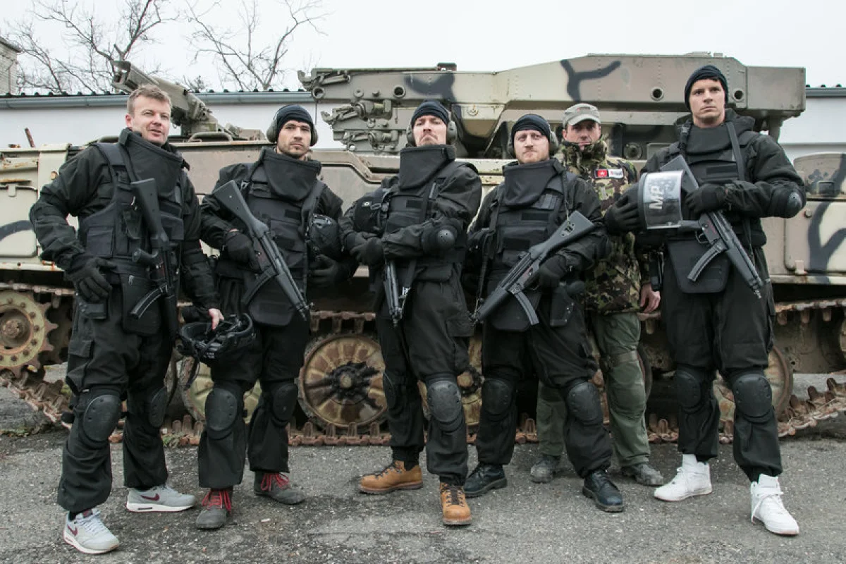 S.W.A.T. trénink - foto 02