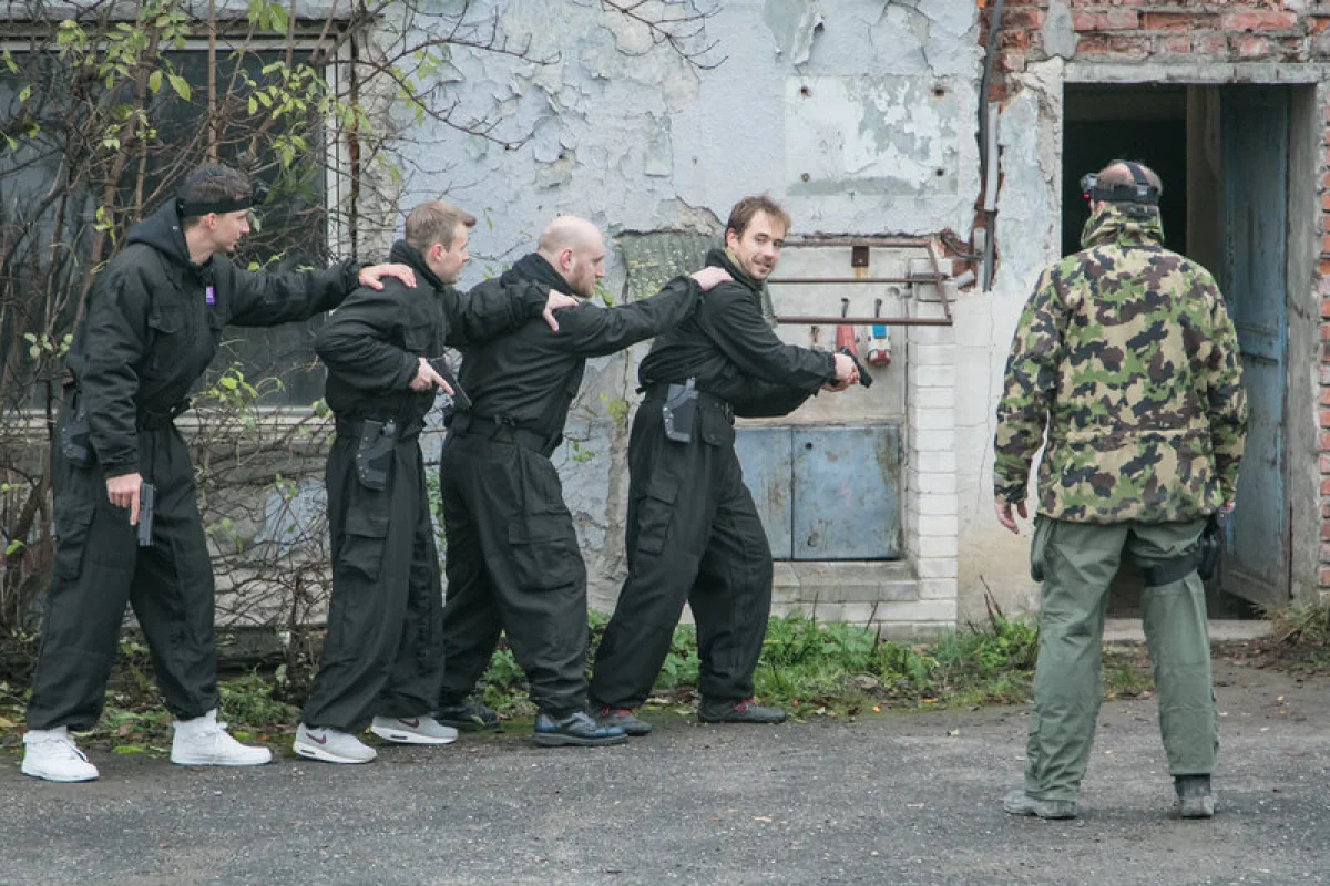 S.W.A.T. trénink + akční střelba - foto 04