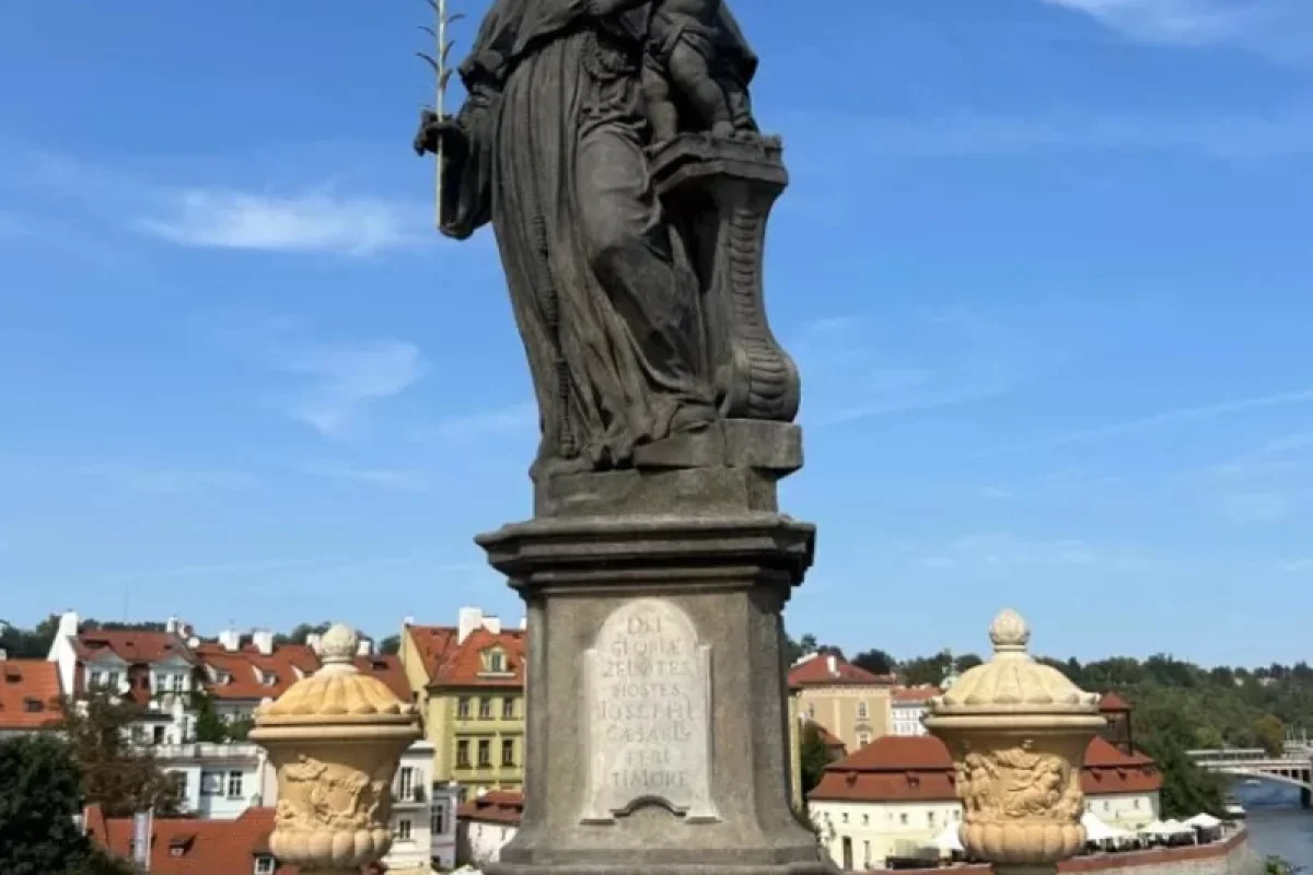 Tajemství Karlova mostu: Venkovní úniková hra - foto 06