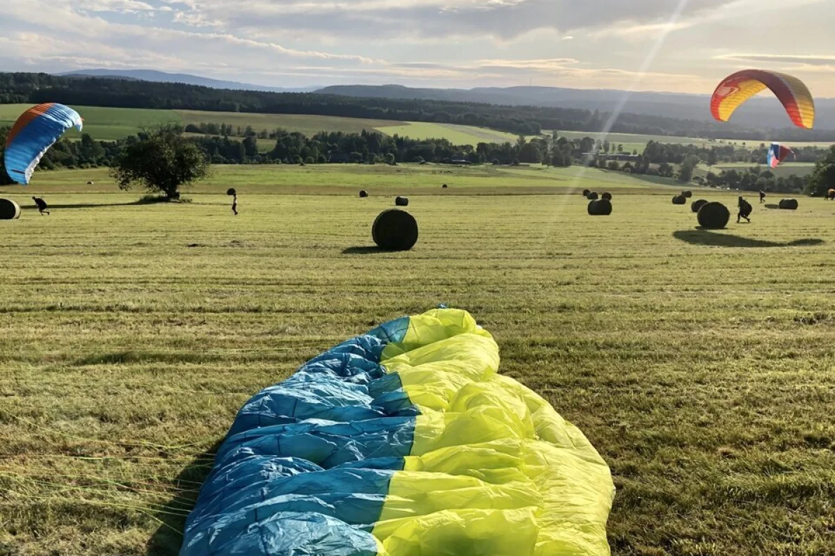 Tandemový paragliding - dotkněte se oblaků - foto 05