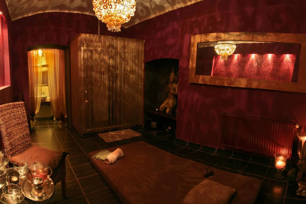 Terapeutická rehabilitační masáž v Praze - foto 09