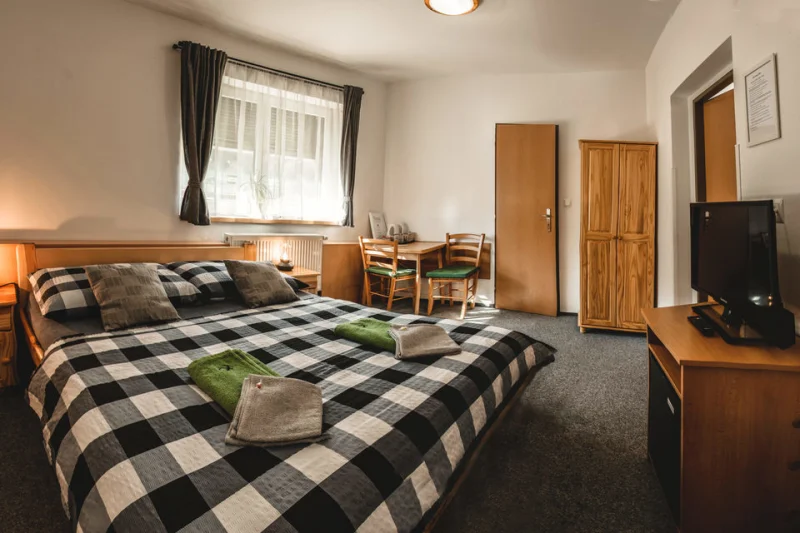Třídenní pobyt v Českém Krumlově se snídaní a možností dvouhodinové plavby na Lipně - foto 02