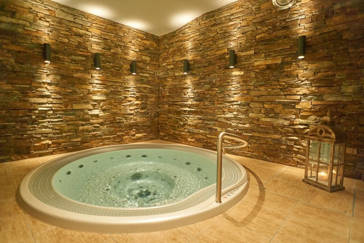 Ubytování uprostřed Jeseníků se snídaní, wellness a minigolfem pro dva na 2 noci - foto 04