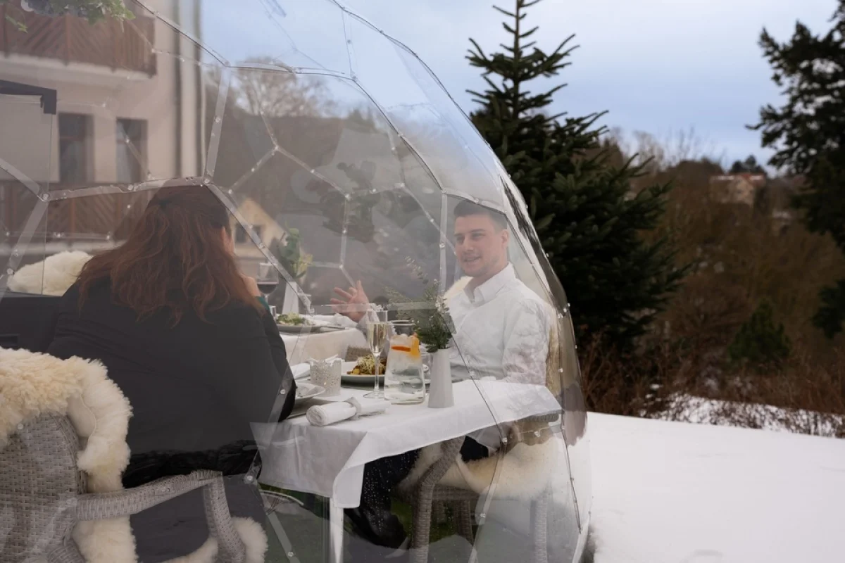 Úžasné 4chodové zážitkové menu v unikátním soukromém iglú v restauraci Rendlík - foto 04