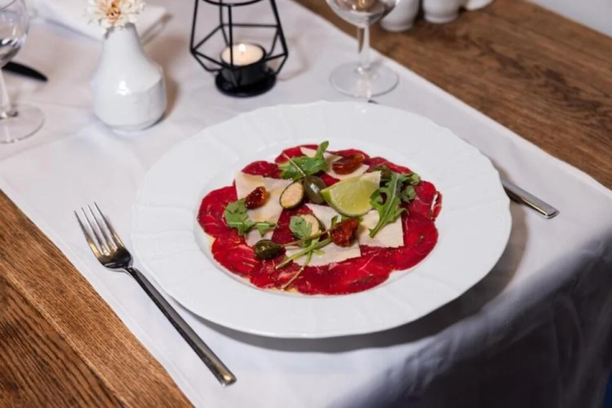 Úžasné 4chodové zážitkové menu v unikátním soukromém iglú v restauraci Rendlík - foto 05