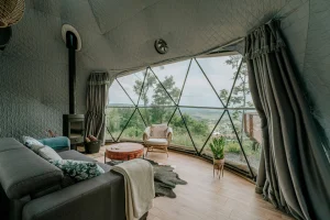 Úžasný Glamping u oveček na venkově jižní Moravy s moderním komfortem, vířivkou i saunou - foto 01