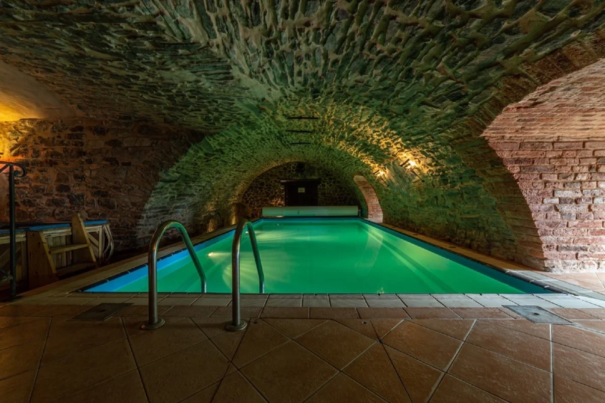 Úžasný pobyt plný romantiky s wellness relaxem pro dvě osoby na honosném zámku Zbiroh - foto 05