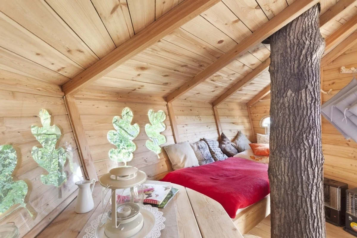 Úžasný pobyt v unikátním Tree house na Třech Dubech v Resortu Green Valley se snídaní - foto 05