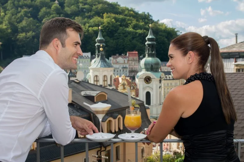 Úžasný romantický pobyt s wellness a polopenzí v designovém boutique Hotelu Prezident - foto 03