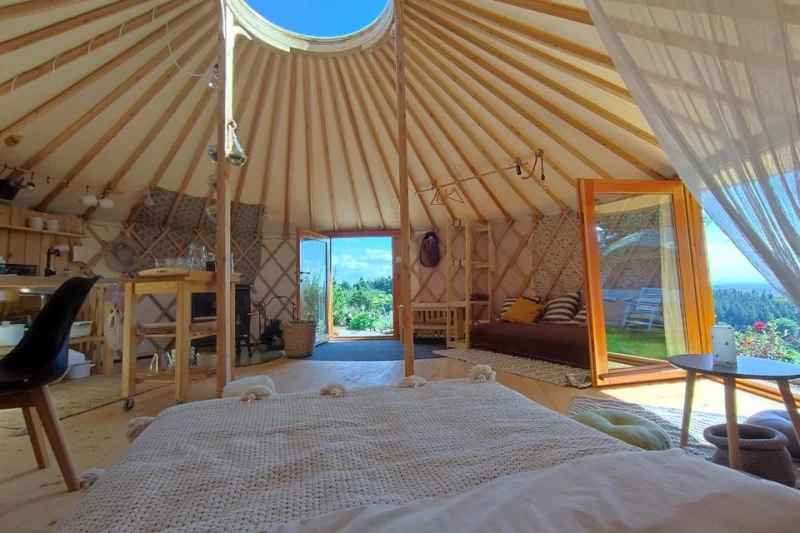 Úžasný wellness glamping v jurtě na samotě v srdci Podkrkonoší s exkluzivním grilovacím košem pro 2 osoby na 2 noci - foto 02