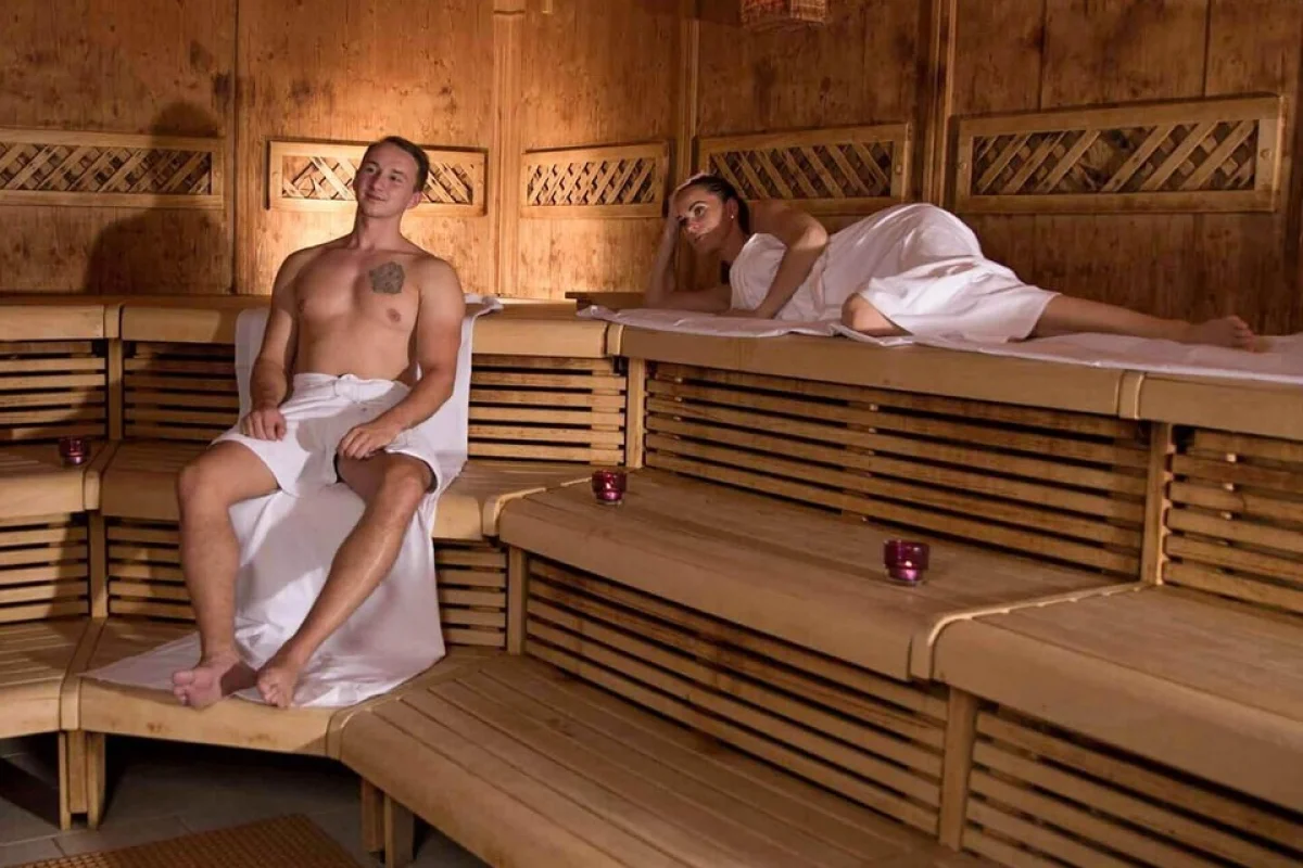 Večerní relaxace v Saunovém světě i Paláci relaxu s masáží v Aquapalace Čestlice - foto 03