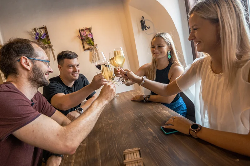 Venkovní úniková hra Tour de wine - foto 04