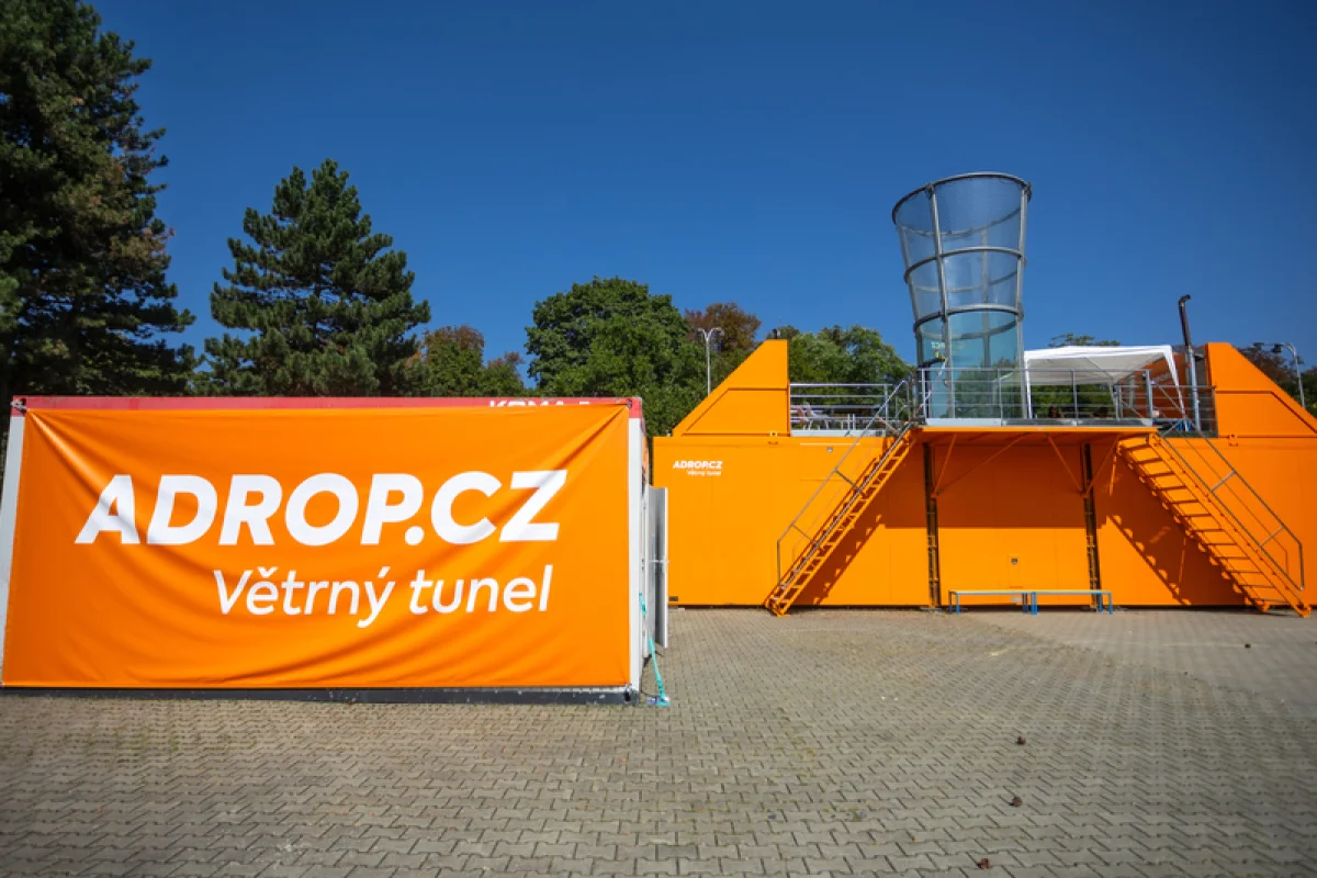 Větrný tunel pro skupiny až 40 osob - foto 07