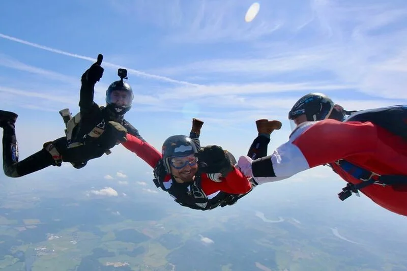 Výcvik volných pádů ze 4 000 m - foto 03