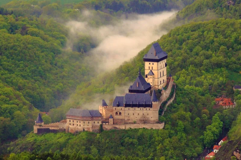 Vyhlídkový let nad Karlštejn - foto 03
