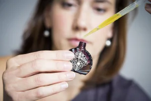 Výroba přírodního parfému na míru pro 1 nebo 2 osoby - foto 01
