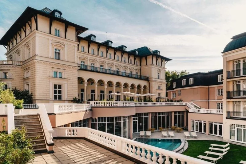 Fantastický wellness pobyt s polopenzí a Spa rituálem v luxusním Falkensteiner Spa Resort Mariánské Lázně pro 2 osoby na 3 noci - foto 02