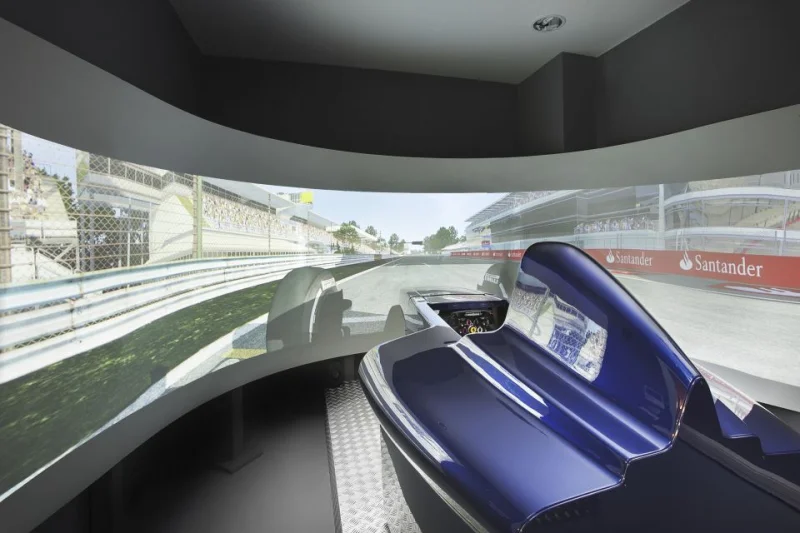 Závody Formule 1 - dva simulátory - foto 02