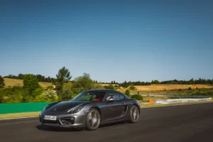 Zážitková jízda v Porsche 718 Cayman - foto 01