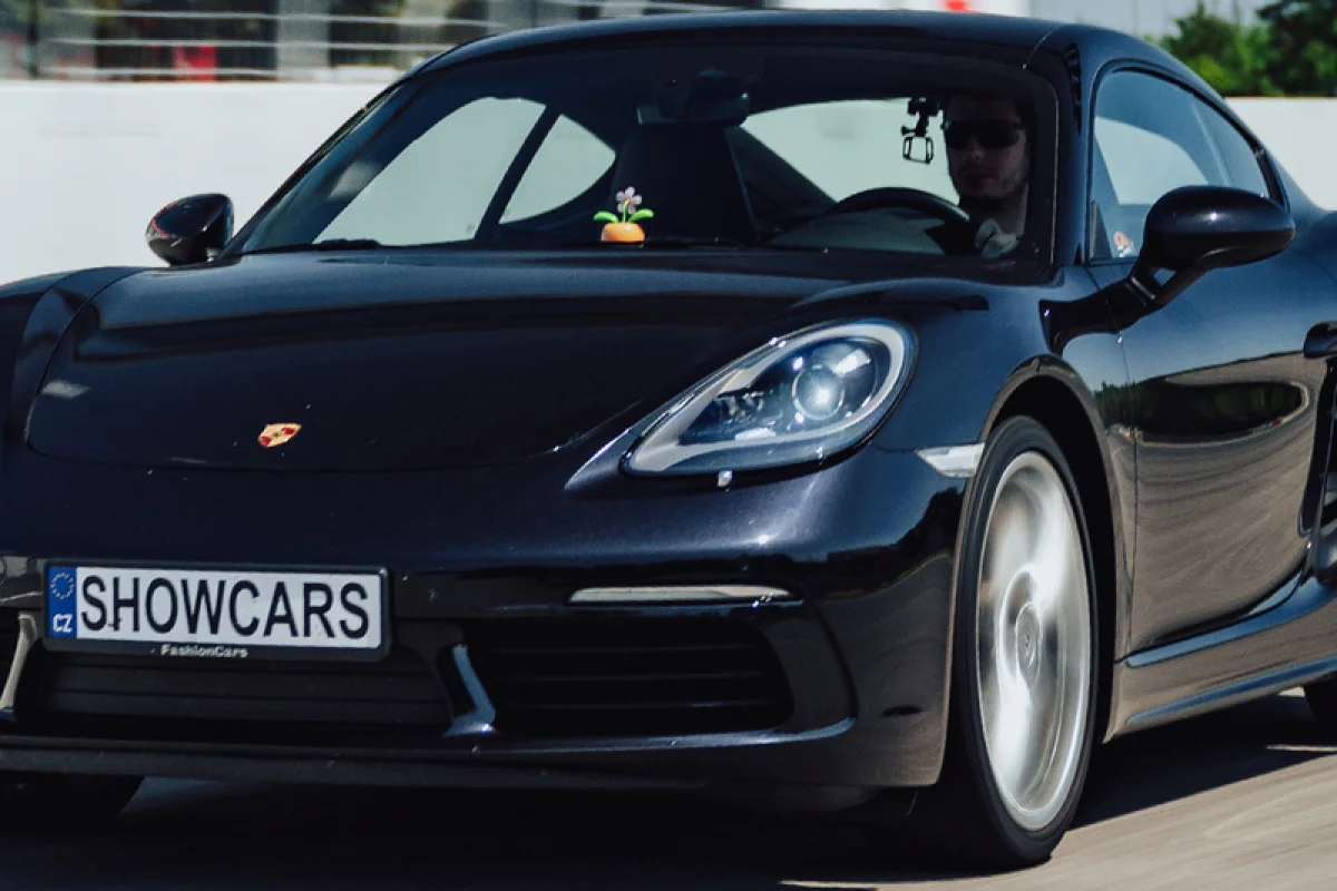 Zážitková jízda v Porsche 718 Cayman - foto 03