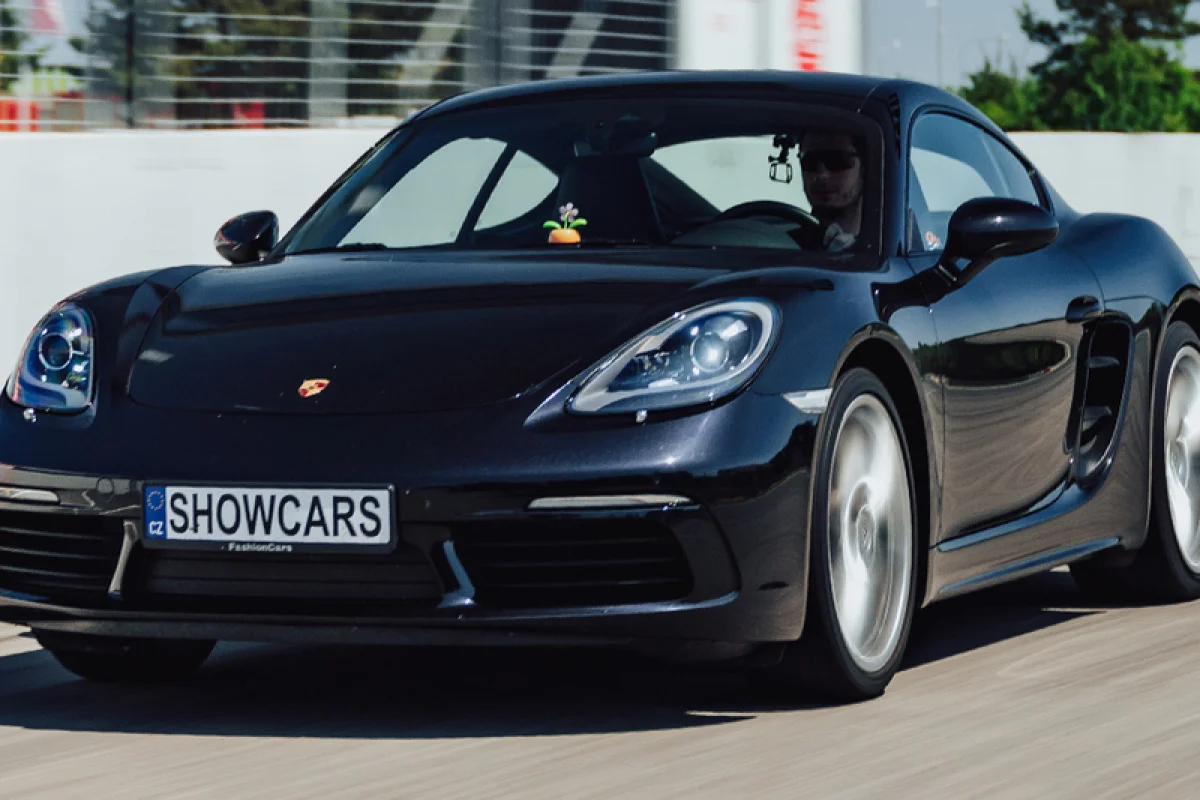 Zážitková jízda v Porsche 718 Cayman - foto 06