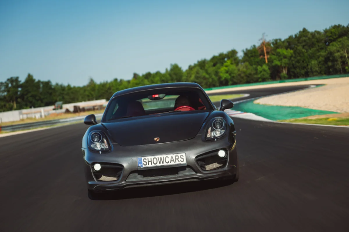 Zážitková jízda v Porsche 718 Cayman - foto 07