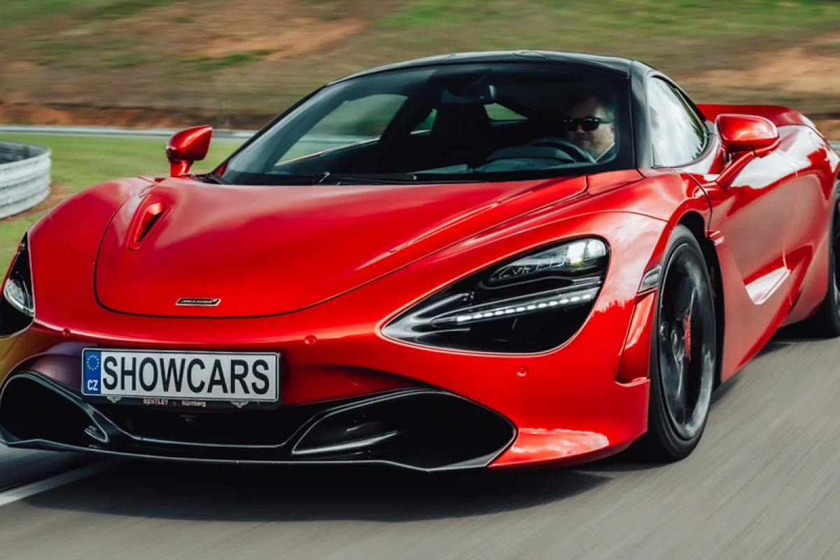 Zážitková jízda ve voze McLaren 675 LT - foto 06