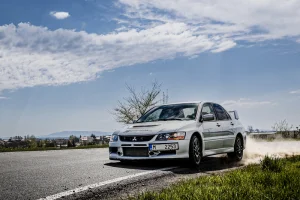Zážitková rally jízda v Mitsubishi Lancer EVO IX - foto 01