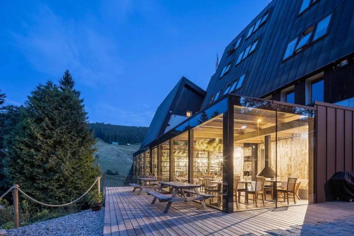 Zážitkové 4chodové menu Denise Wágnera s možností neomezené konzumace vybraných nápojů v restauraci Končina - foto 05