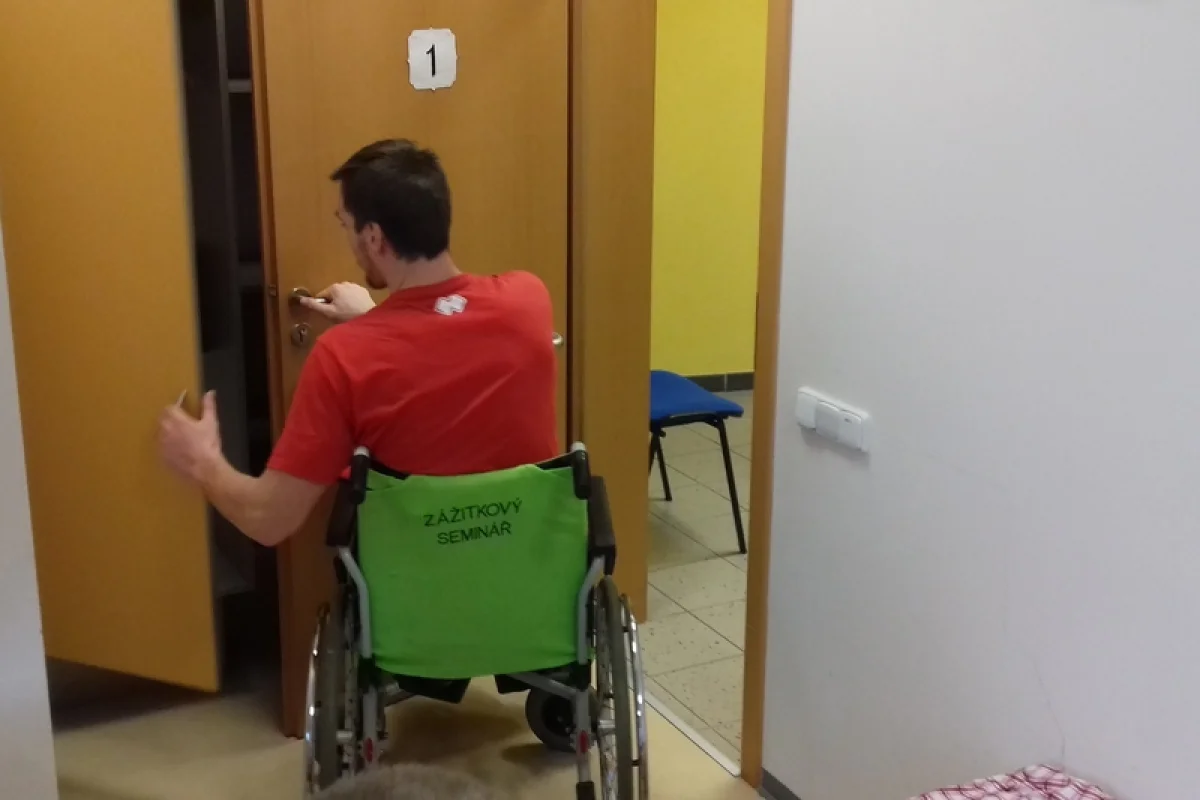 Zážitkový kurz - Život s handicapem - foto 08
